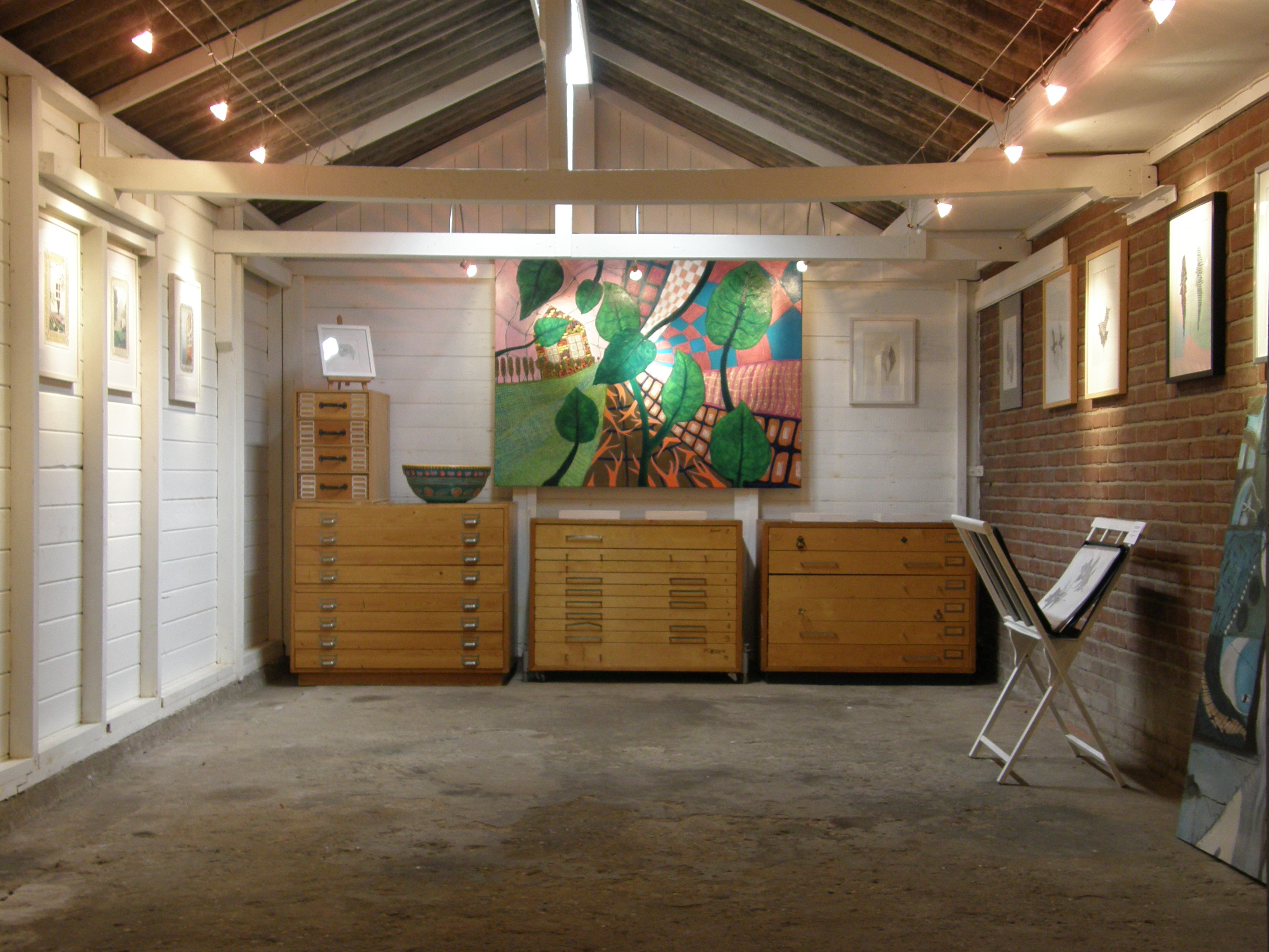 Kleine expositieschuur Chambre d'Amis in de Ooijpolder.